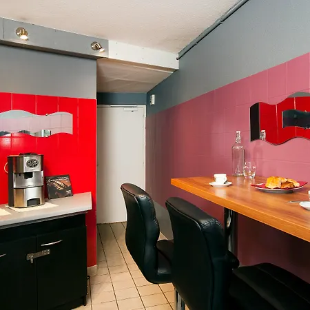 Aparthotel Residhome Paris Saclay 