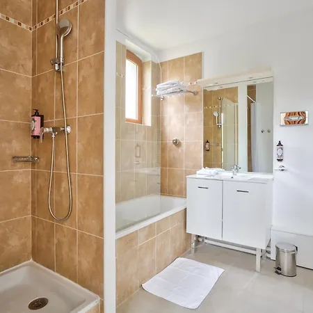 Residhome Paris Saclay 