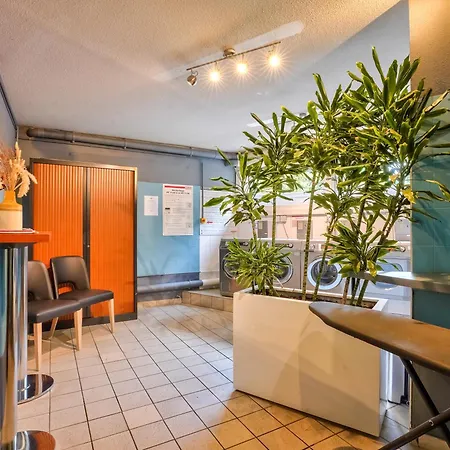 Aparthotel Residhome Paris Saclay 
