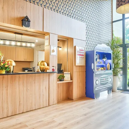 Aparthotel Residhome Paris Saclay 