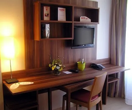 아파트호텔 Residhome Paris Saclay 