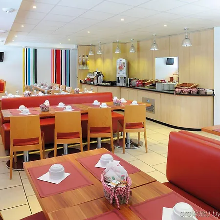 Aparthotel Residhome Paris Saclay 