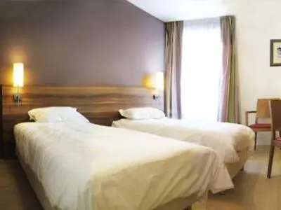Aparthotel Residhome Paris Saclay 
